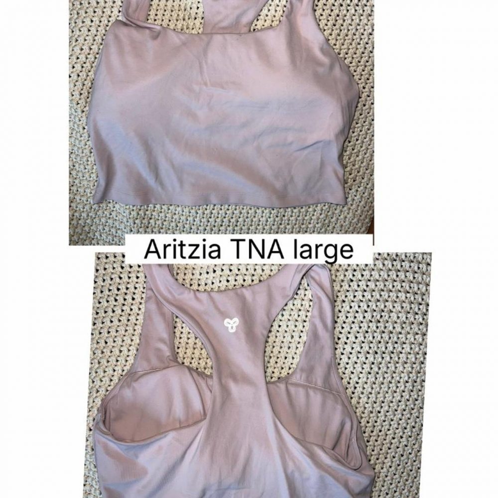 Aritzia TNA TNAction Racerback Cropped Tank – Large – Dusty Mauve